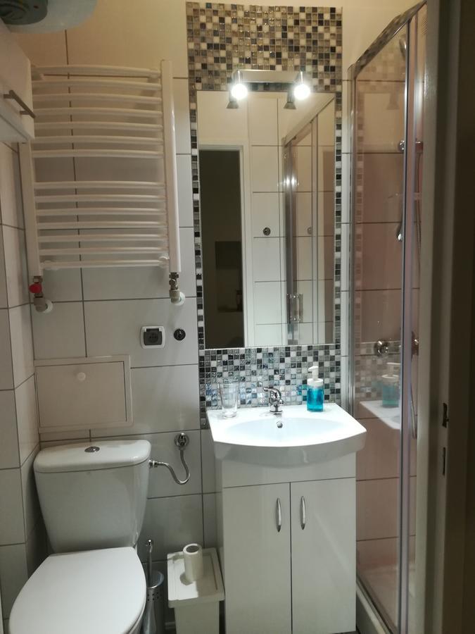 צ'סטוצ'ובה Studio Aleja 77 מראה חיצוני תמונה